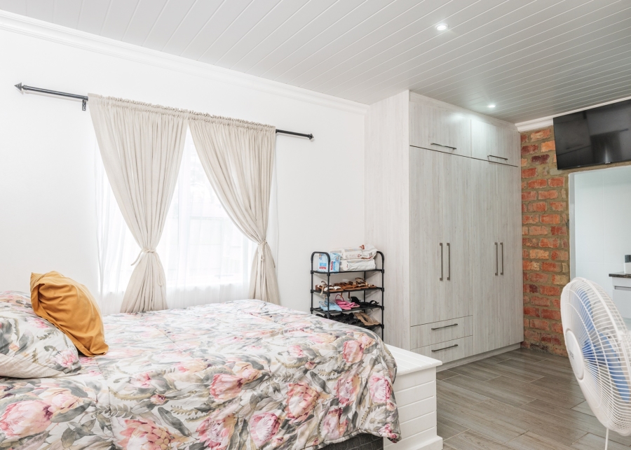 3 Bedroom Property for Sale in Bredasdorp Western Cape